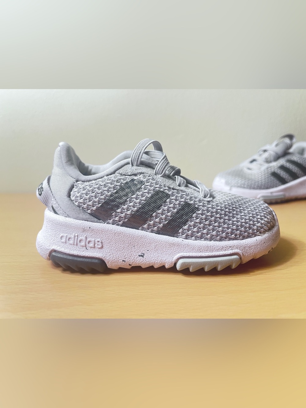 Adidas Baby Racer TR 2.0 H04462 Running Grey Shoes Size 5K (5) - Picture 8 of 11